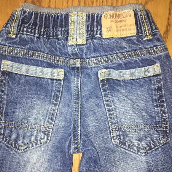 Osh Kosh 2T distressed jeans - Picture 4 of 6
